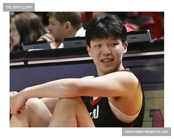 杨瀚森8分钟出战,贡献1分1篮板